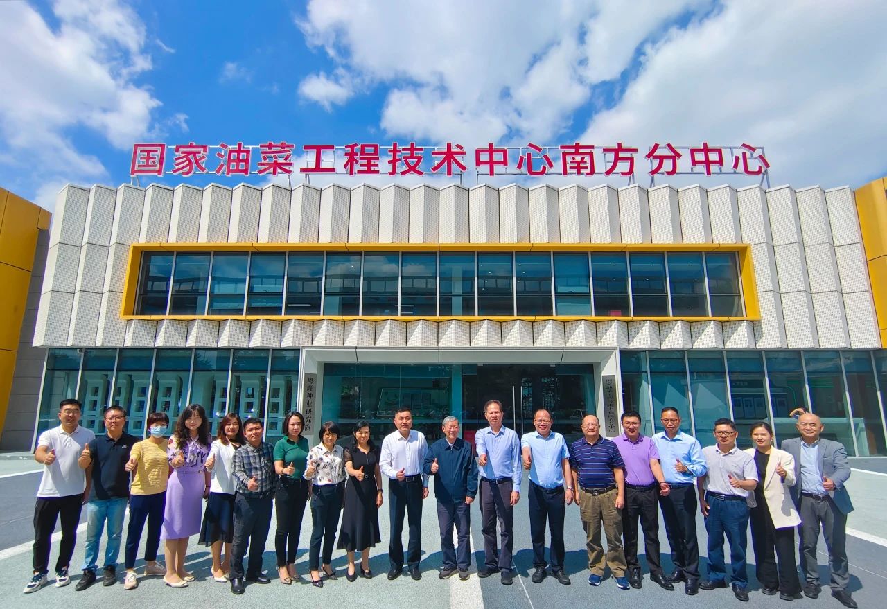 合力促发展,油菜展新篇--国家工程院院士傅廷栋到访粤旺种业研究院